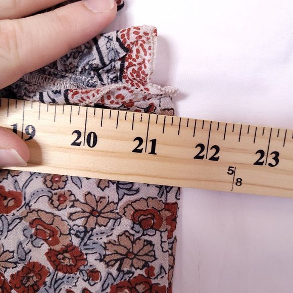 Othilia Anthropologie Malia Blouse Womens Medium Red Floral Lace Boho Peasant - Picture 7 of 11